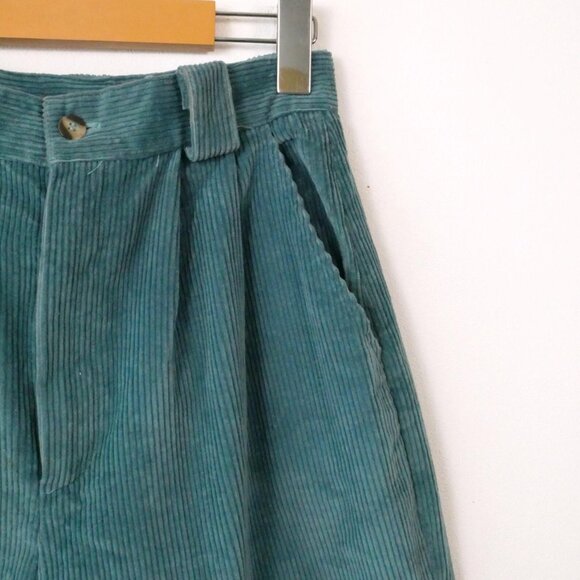 Vintage Women's Corduroy High waisted tapered Pleated Pants/W26 - Picture 3 of 4